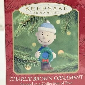 Hallmark Keepsake Ornament Charlie Brown A Snoopy Christmas NIB‎ NEW T90
